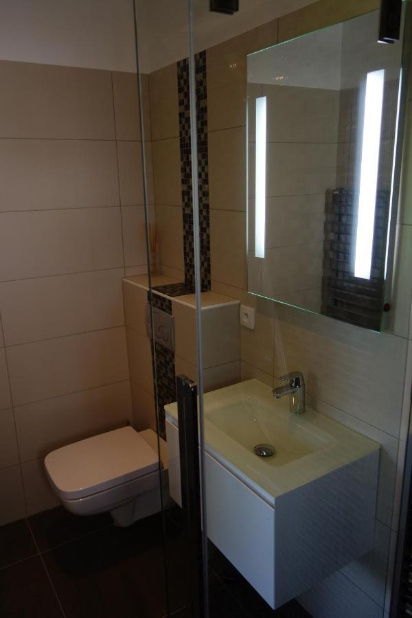 Villa Otilia-Bed And Breakfast-Chambres D'Hotes En Provence Rians  Bagian luar foto