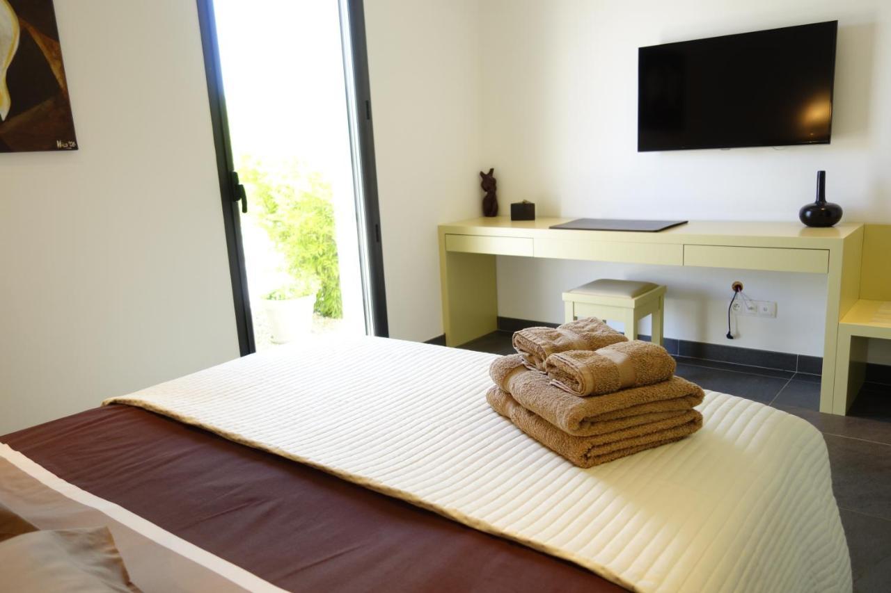 Villa Otilia-Bed And Breakfast-Chambres D'Hotes En Provence Rians  Bagian luar foto